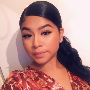 Meet your Posher, Ingrid